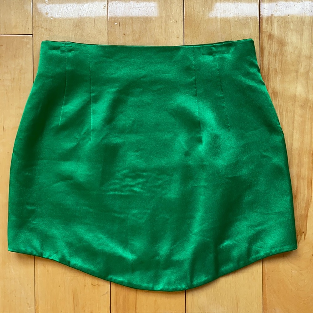 Zara Satin Effect Green Mini Skirt